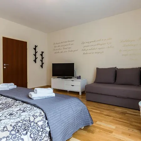 Apartment Calle Larga 14 In Old Town Zadar